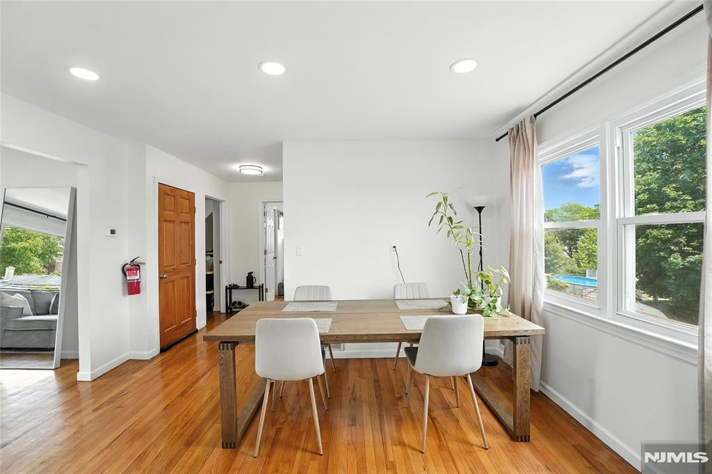 52 River Street 2
