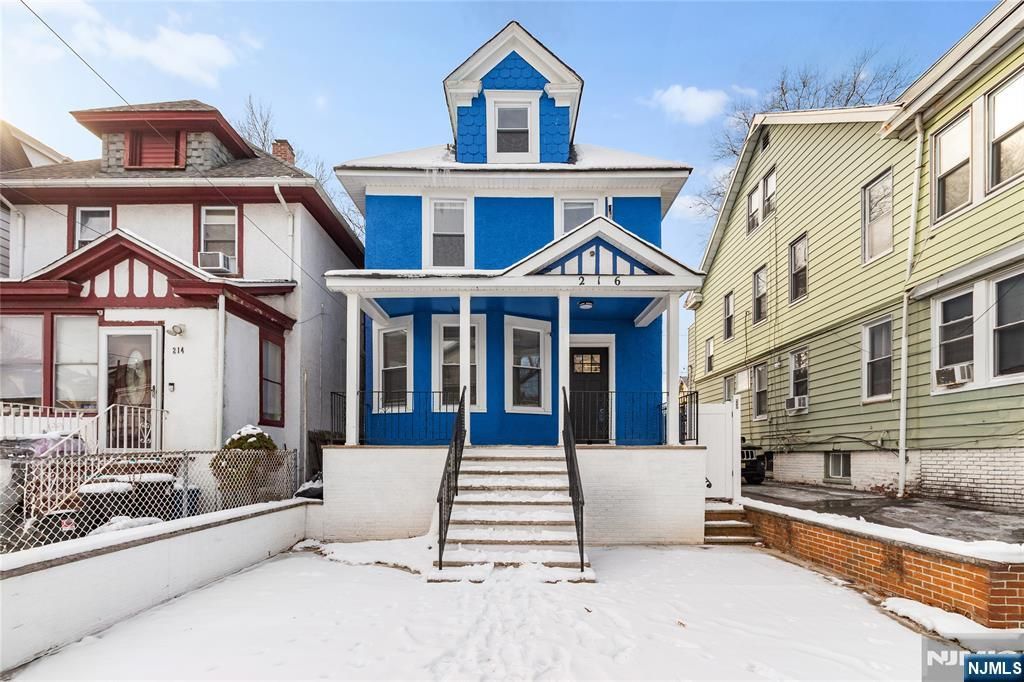 Photo of 216 Renner Avenue, Newark, NJ 07112 (MLS # 26002829)