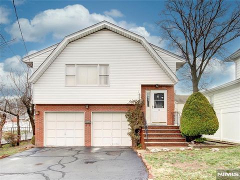 16 Oldis Street Rochelle Park NJ 07662