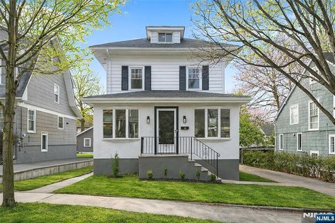 162 Sylvan Avenue Leonia NJ 07605