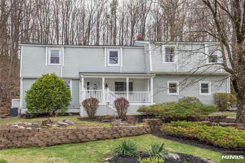 104 Vreeland Road, West Milford, NJ 07480 - MLS#: 25012636