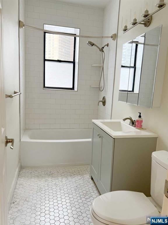 6114 Highland Place 3G