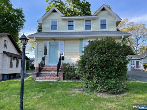 Photo of 222 Glen Ave #Floor 2, Midland Park, NJ 07432 (MLS # 26034468)