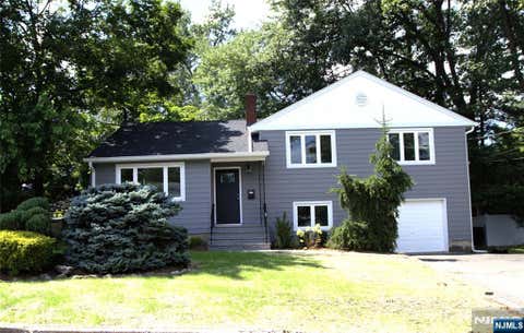 Photo of 16 Valley Brook Drive, Emerson, NJ 07630 (MLS # 26027821)