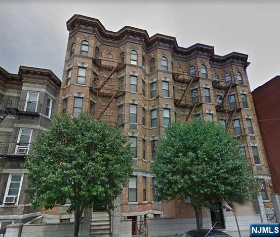 Rental Property at 224 48th St, Union City, New Jersey - Bathrooms: 1 
Rooms: 3  - $1,600 MO.