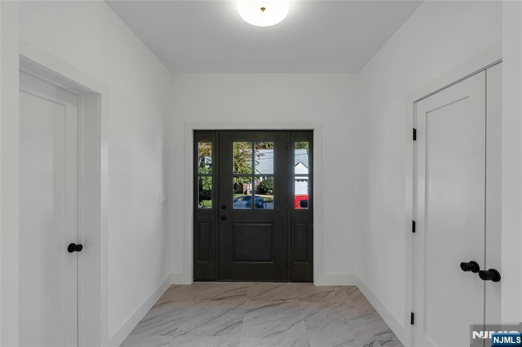 Photo of 264 Merrison Street, Teaneck, NJ 07666 (MLS # 25038027)