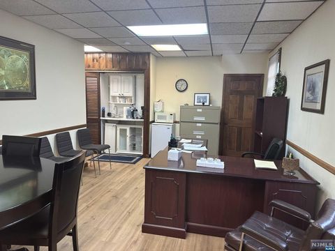 212 Godwin Avenue Midland Park NJ 07432