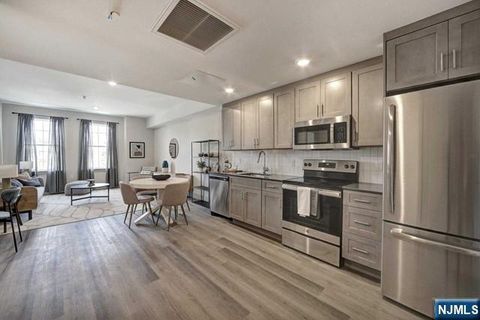 Photo of 548 Franklin Ave #215, Belleville, NJ 07109 (MLS # 25041253)