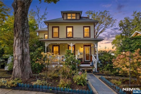 Photo of 13 Samson Avenue, Madison Borough, NJ 07940 (MLS # 26039325)