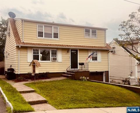 Photo of 222 Union AVE #2nd For, Wood Ridge, NJ 07075 (MLS # 26026892)
