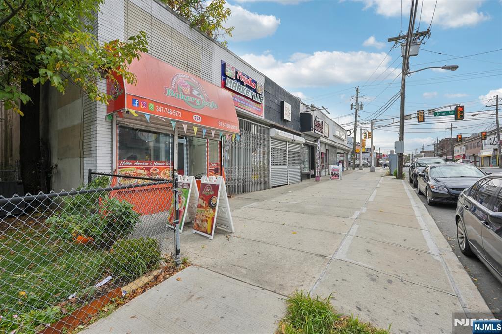 721-731 Chancellor Avenue ST1-6