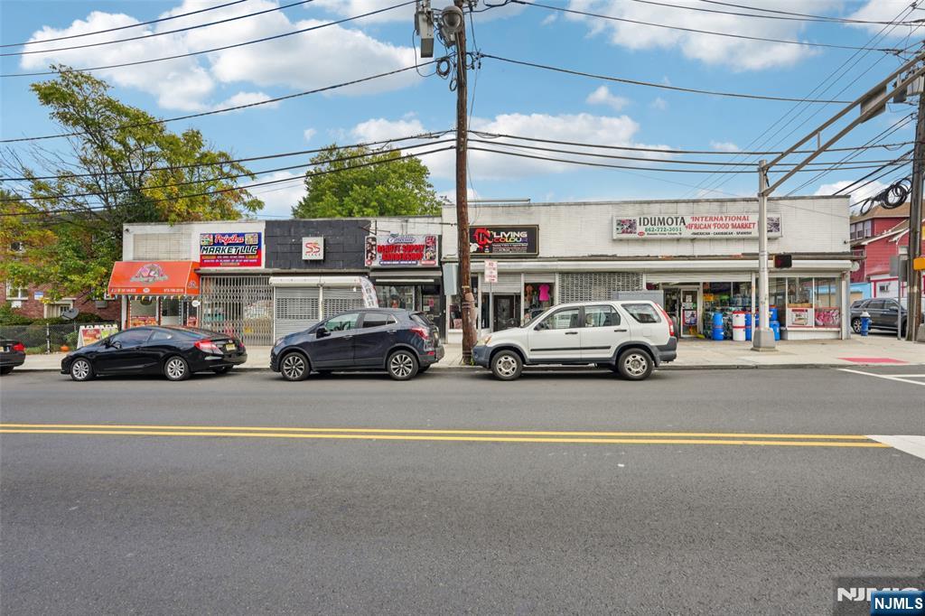 721-731 Chancellor Avenue ST1-6