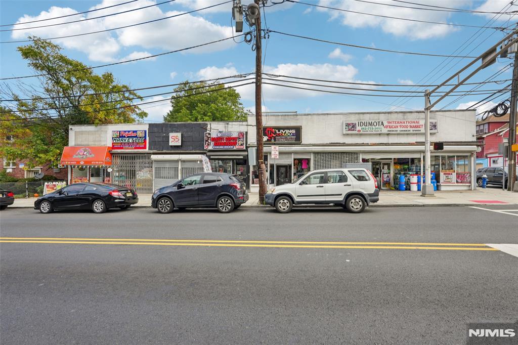 721-731 Chancellor Avenue ST1-6