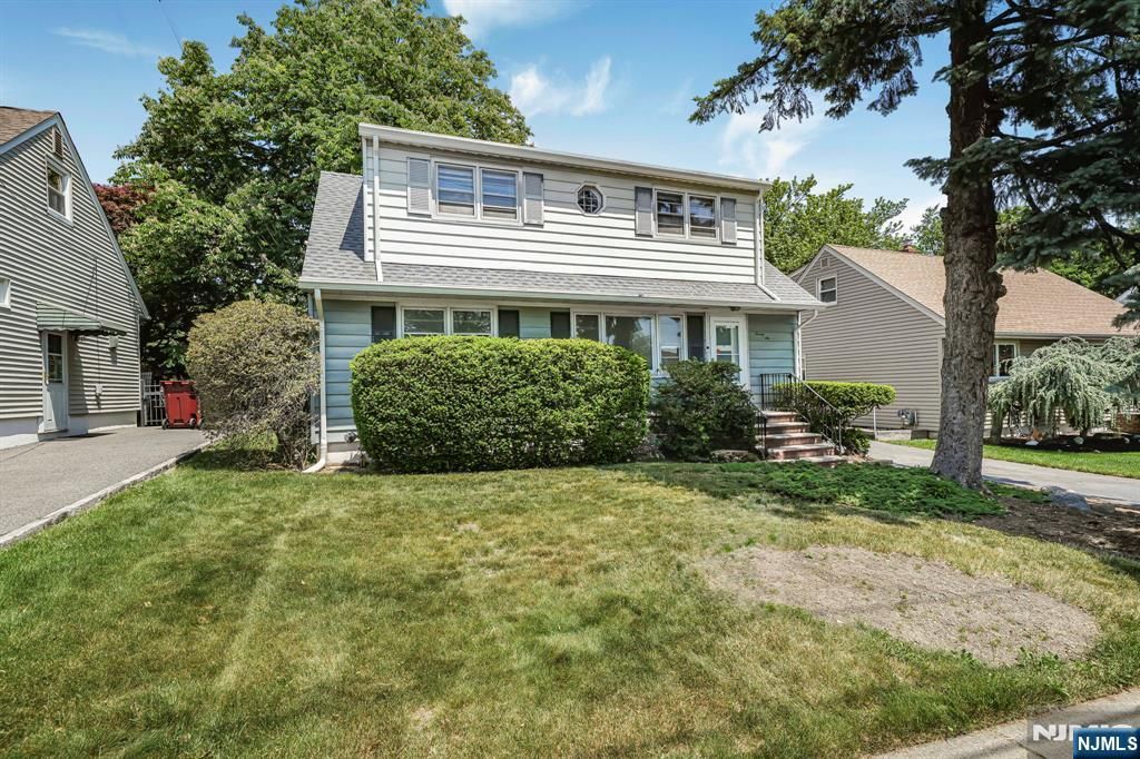 Photo of 26 Briar Lane, Nutley, NJ 07110 (MLS # 26018742)