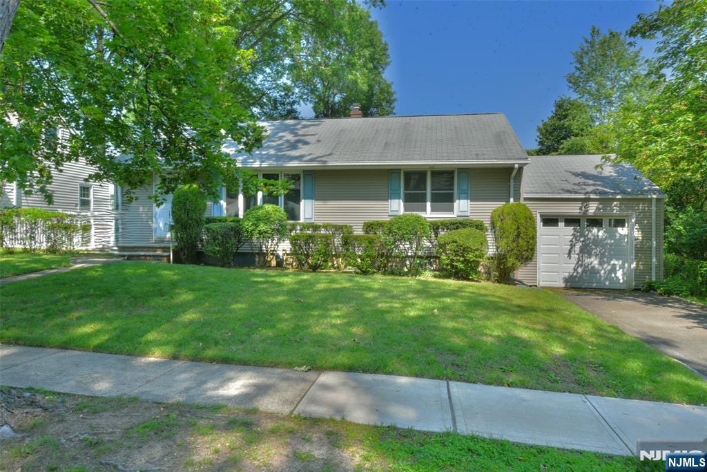 161 Hickory Street