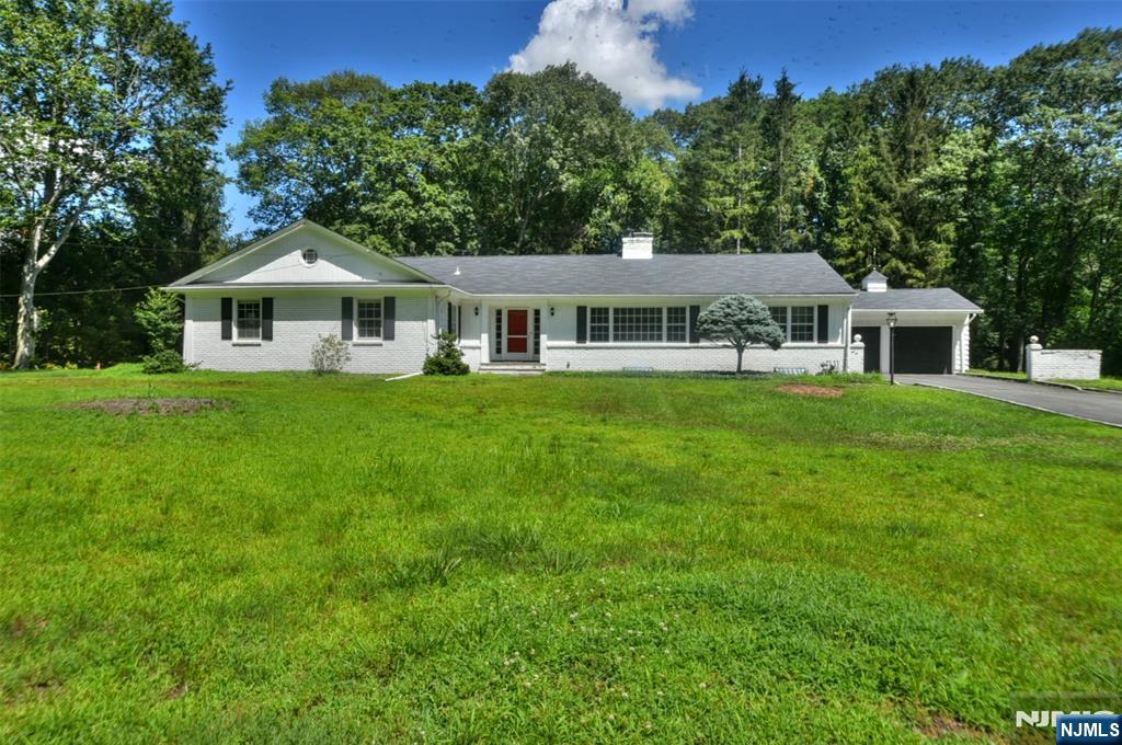 47 Twin Brooks Road