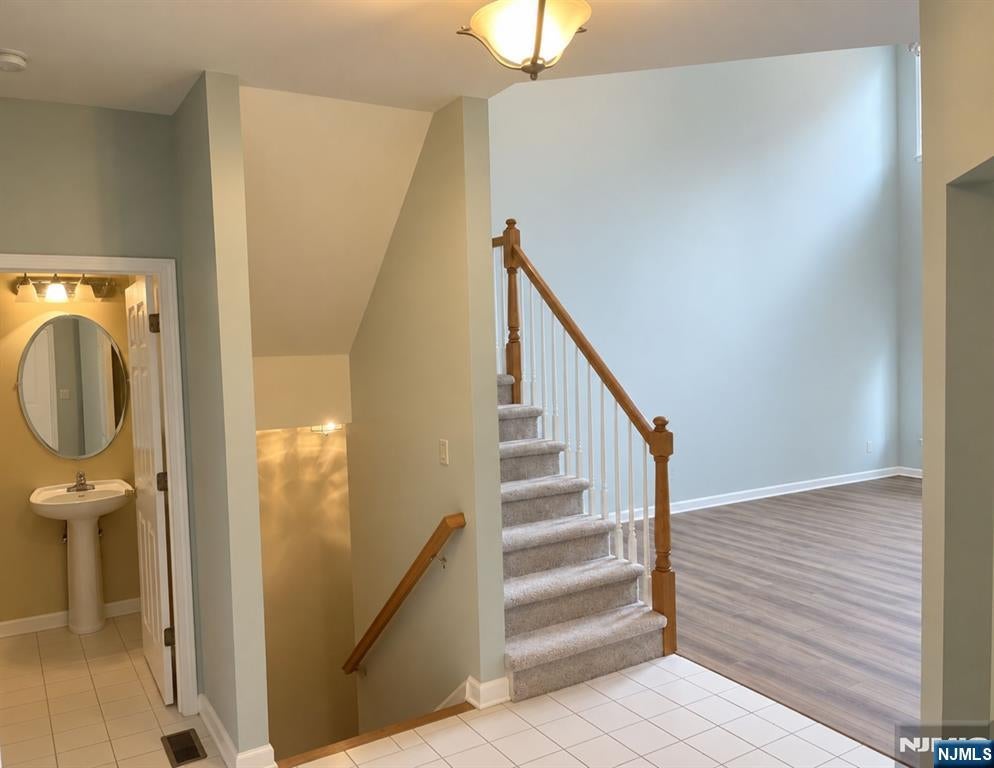 56 Westgate Drive 504