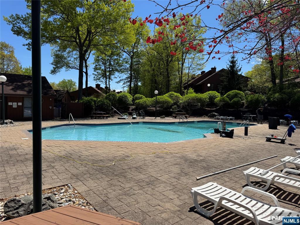 1065 Treetops 65B