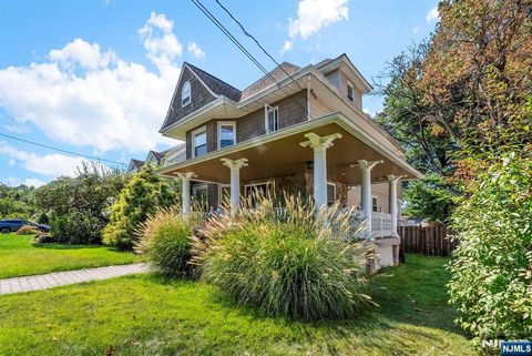 Photo of 467 Summit Avenue, Hackensack, NJ 07601 (MLS # 25034767)