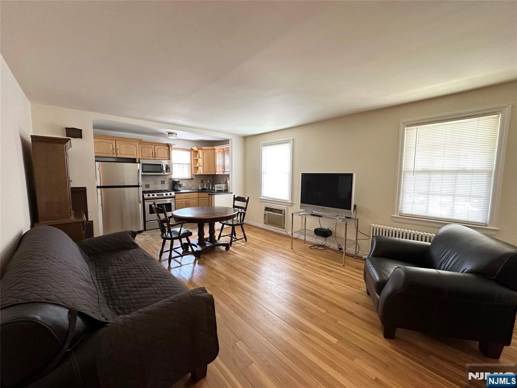 32b Elmwood Court B