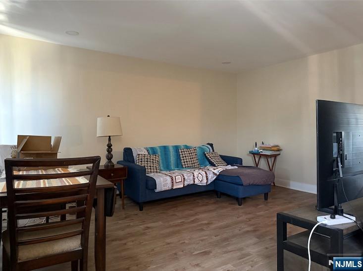 6005 Van Buren Place 2