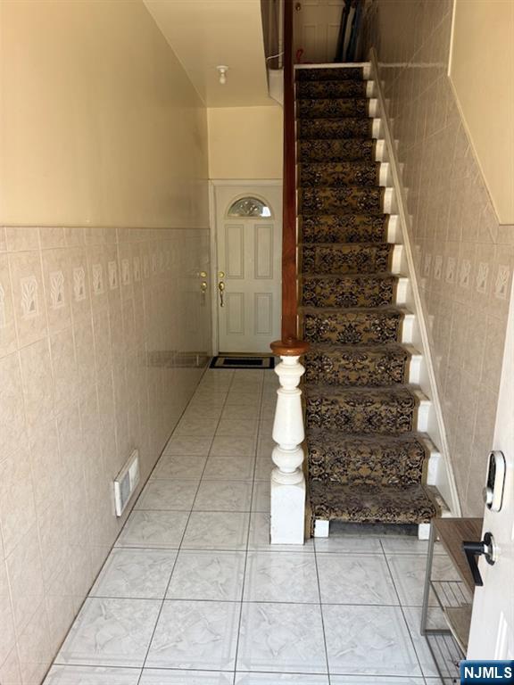 6005 Van Buren Place 2