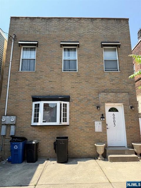 6005 Van Buren Place 2 West New York NJ 07093