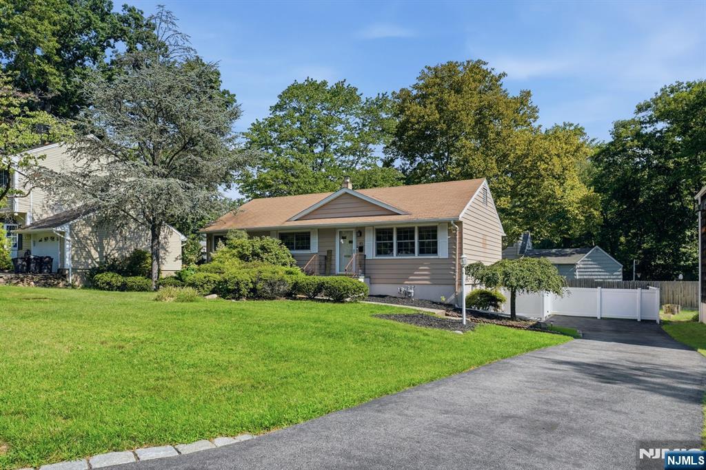 Homes for Sale in Northern NJ | ThisIsRiverEdge.com 10 Euclid Avenue