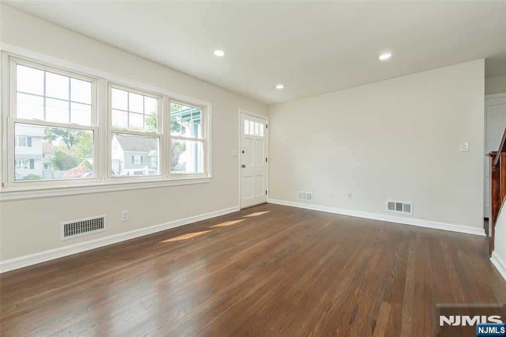 12-15 Scribner Road