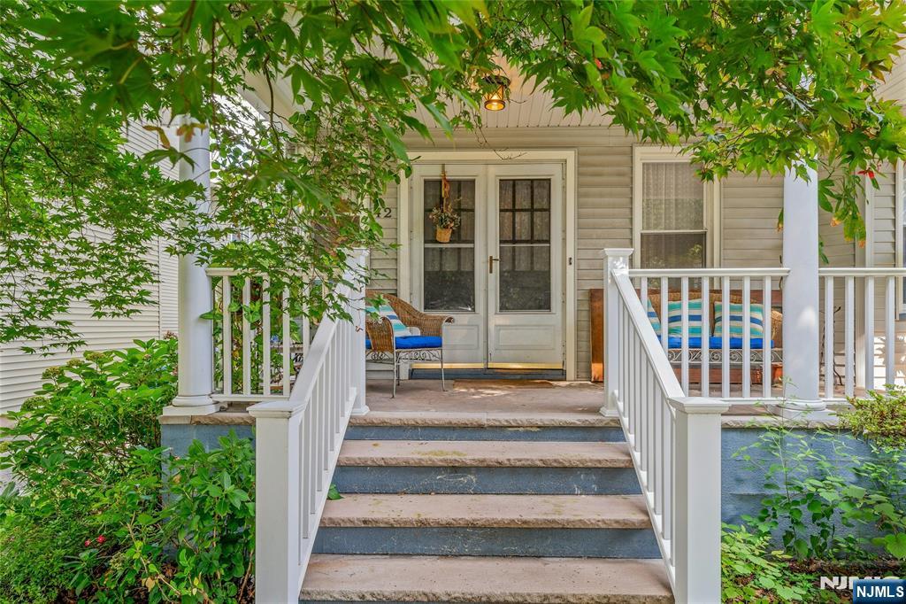 42 Donaldson Avenue