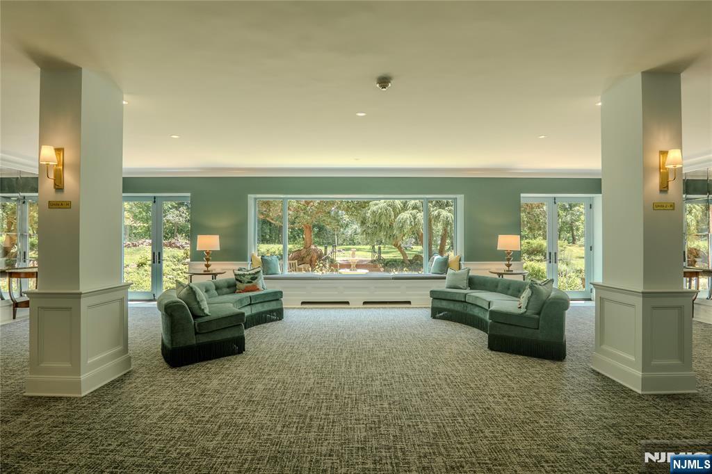 10 Crestmont Road 4H