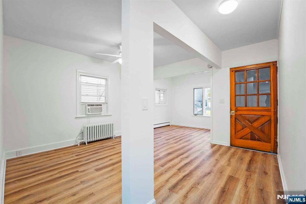 425 7th Street