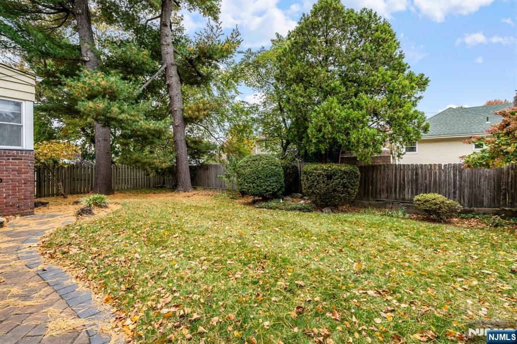 Photo of 69 Hamilton Road, Teaneck, NJ 07666 (MLS # 25039167)