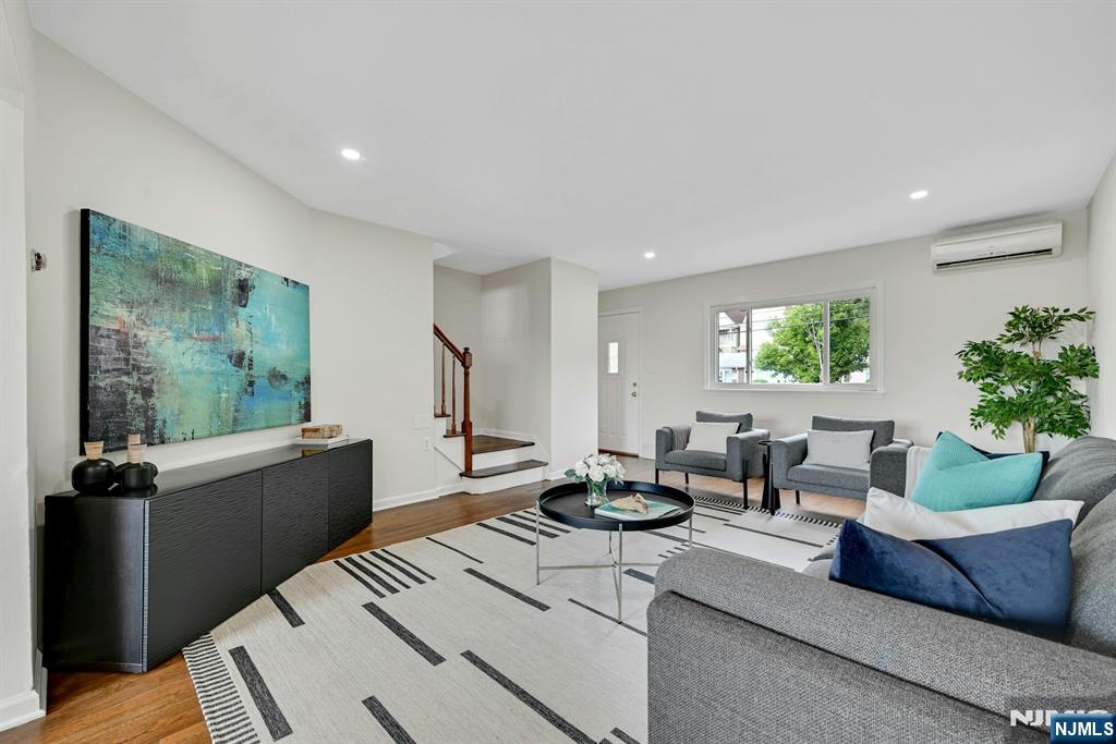 41A Edgewater Place