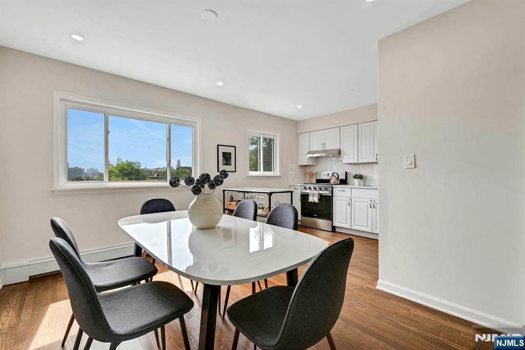 41A Edgewater Place