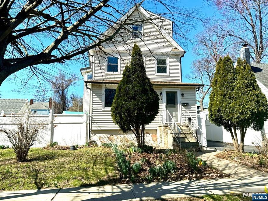 Bright, airy and freshly painted, this 2nd FL apartment boasts plenty of natural light, creating a welcoming atmosphere throughout the day. With two nice size bedrooms and a multipurpose area, this unit offers versatility to accommodate various living arrangements. The seamless flow between the eat-in-kitchen and living room creates a natural gathering spot for friends and family. Tenants will have access to 2 parking spaces, use of the yard plus laundry room located in the basement. Situated in a desirable location, this apartment provides easy access to schools, shops, restaurants, and public transportation. Enjoy the perks of city living while having a peaceful retreat to call home. Small to Medium size pets are ok.