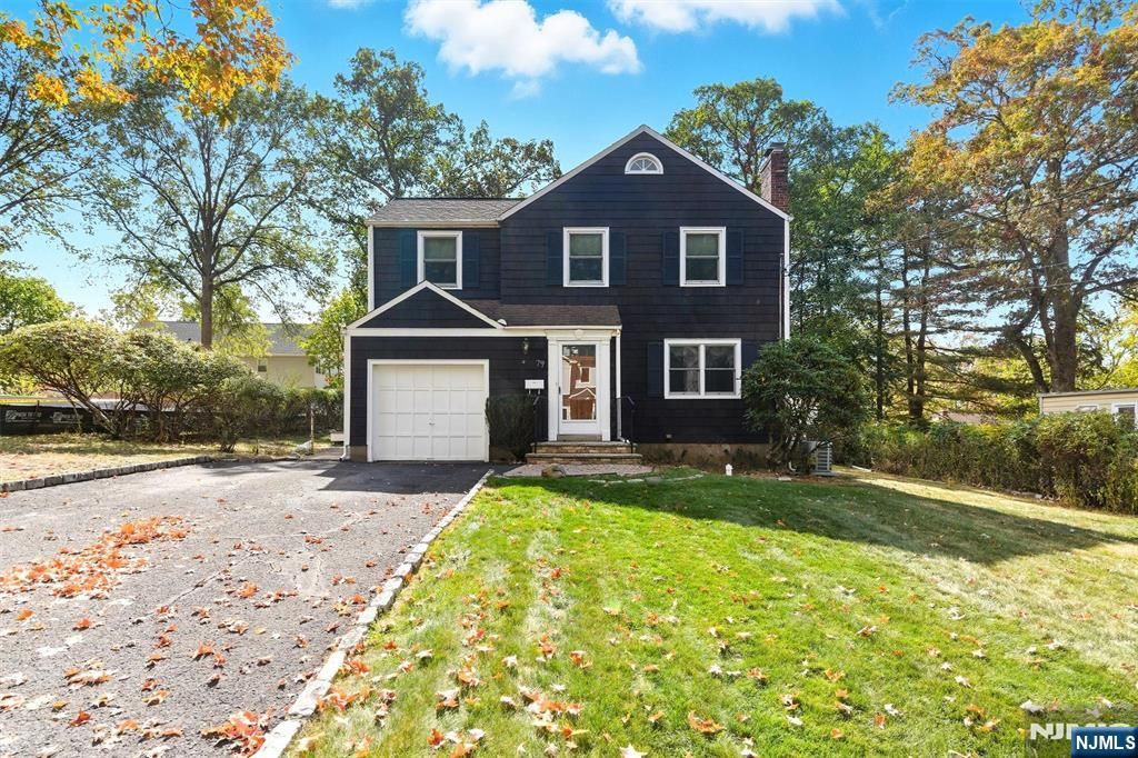 Photo of 79 Irving Avenue, Livingston, NJ 07039 (MLS # 25036145)