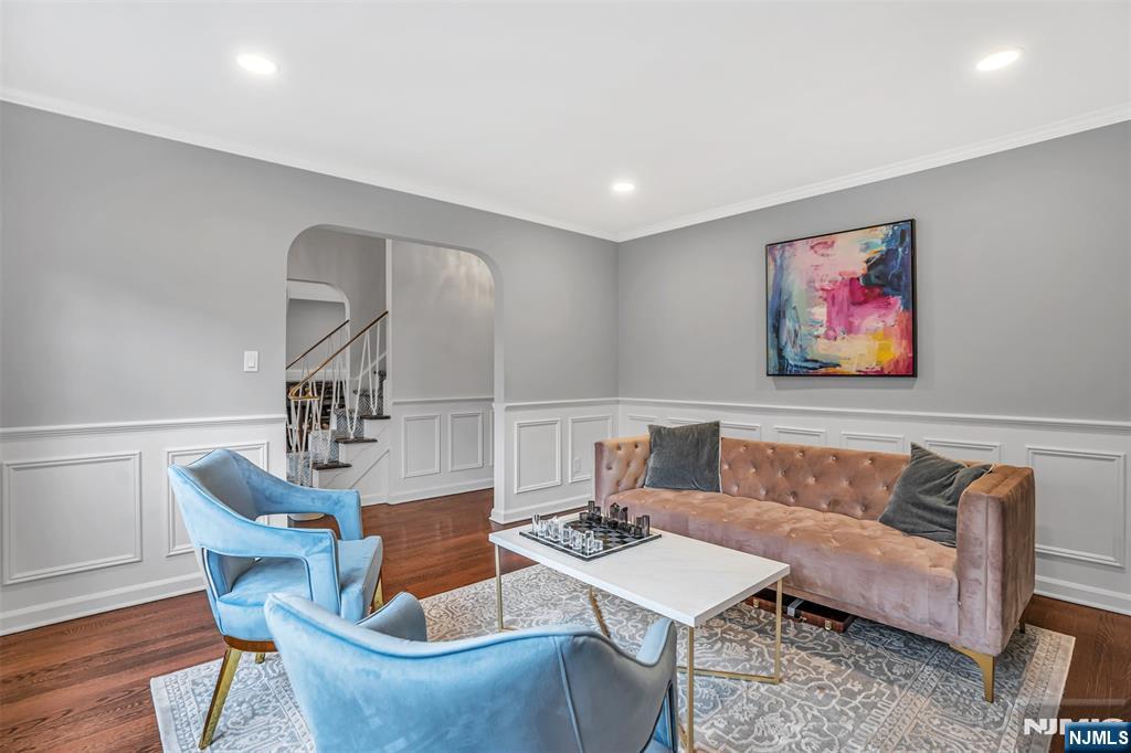 1284 Wellington Avenue