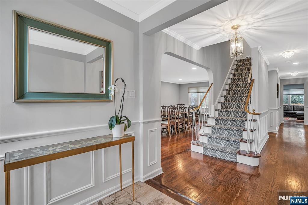 1284 Wellington Avenue