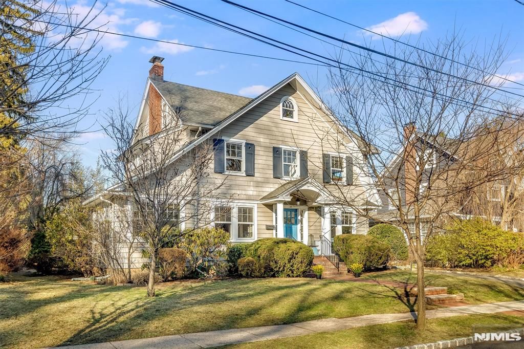 Photo of 17 Mendl Terrace, Montclair, NJ 07042 (MLS # 26007334)