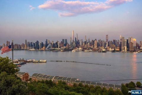31-33 Hamilton Avenue Weehawken NJ 07086