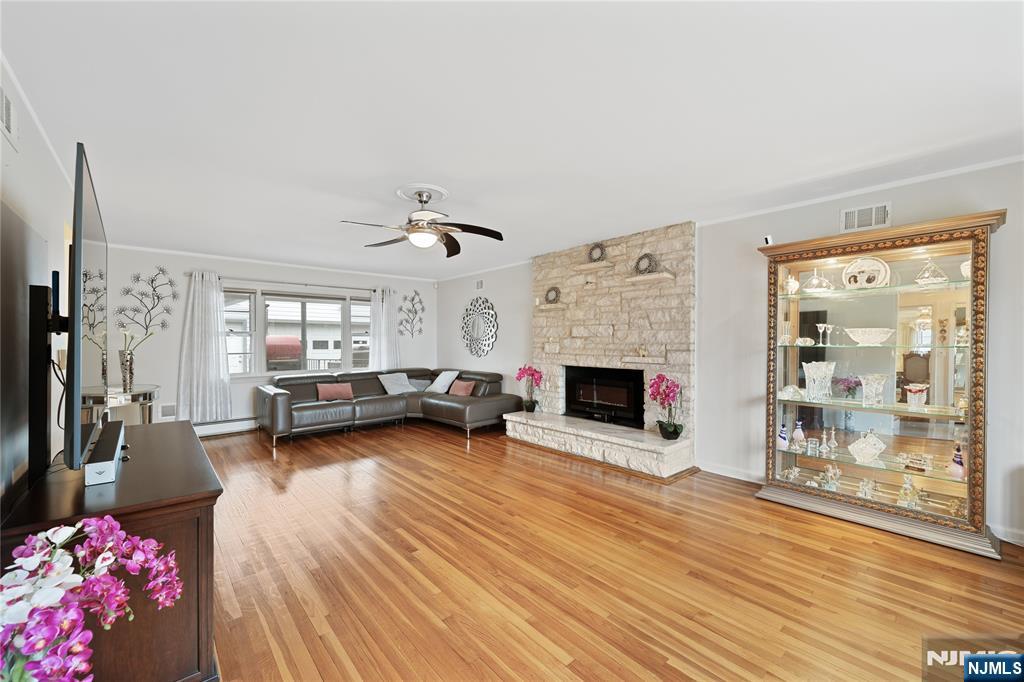 187 Notch Road