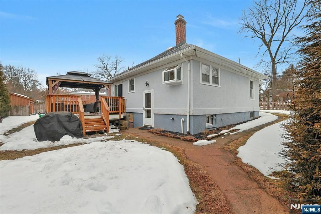 Photo of 410 Tappan Road, Norwood, NJ 07648 (MLS # 26006076)