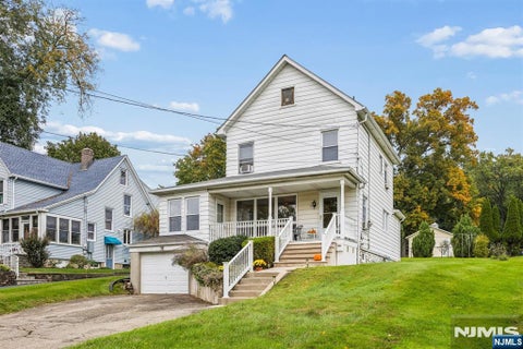 Photo of 291 Parish Drive, Wayne, NJ 07470 (MLS # 26040193)