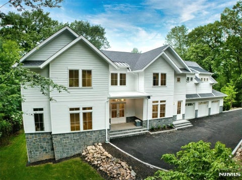 Photo of 468 Lydecker Street, Englewood, NJ 07631 (MLS # 26022130)