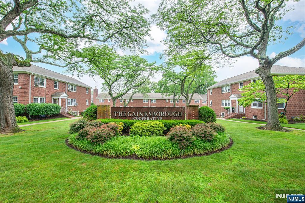 295 Bogert Road 1B
