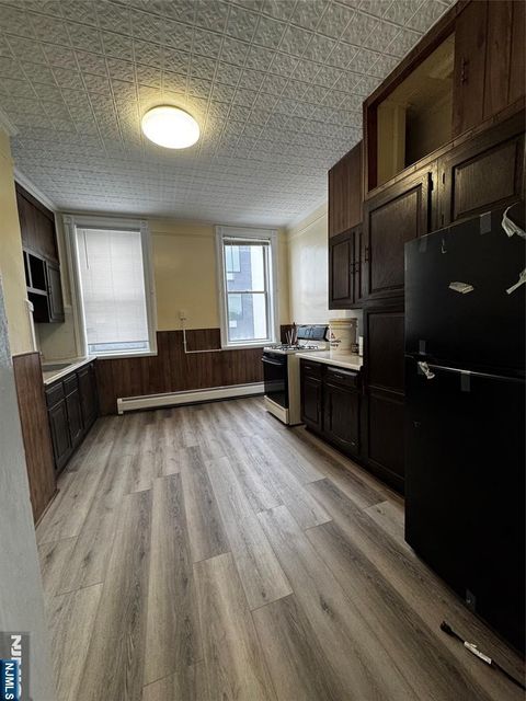 401 70th Street 3R Guttenberg NJ 07093