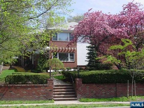 Photo of 431 Grand Ave #8, Leonia, NJ 07605 (MLS # 26018537)