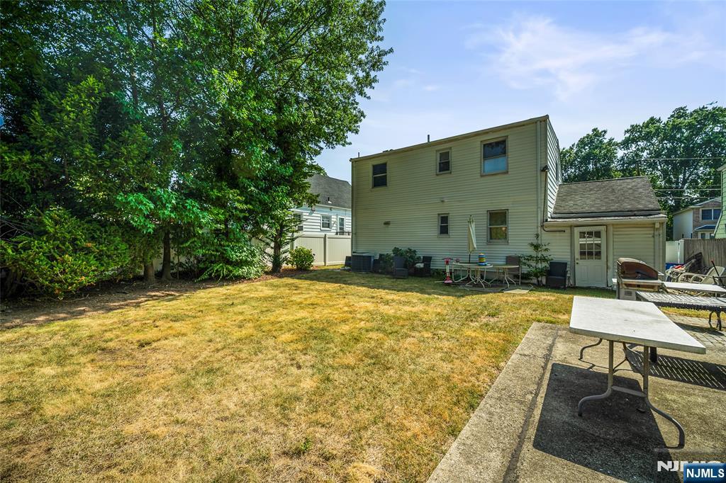 448 Sutton Avenue