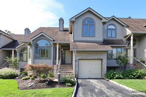 Photo of 215 Beech Ct #T046, Norwood, NJ 07648 (MLS # 26001275)